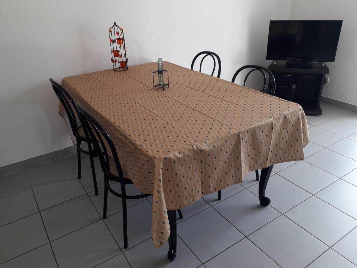 Bel Appartement en résidence avec Parking Privé Arvert Esterno foto